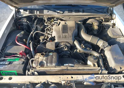 2004 Mercury Grand Marquis Ls из США, поврежденный, VIN 2MEHM75W14X603977